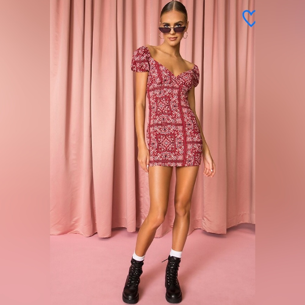 superdown Red Bandana Print Mini Dress - Picture 2 of 9
